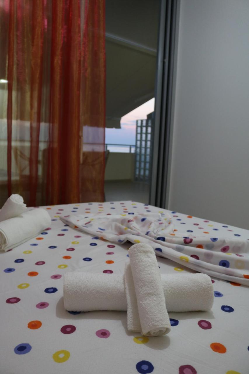St Beach House Apartment Vlore Exterior photo